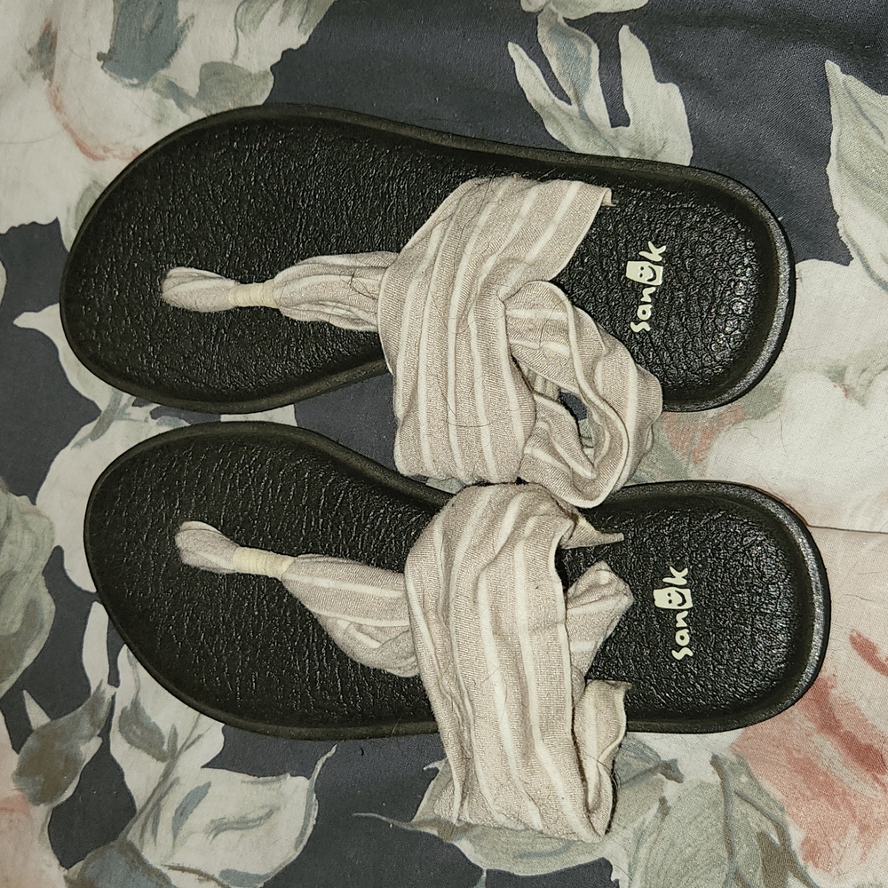 Sanuk Yoga Sandals